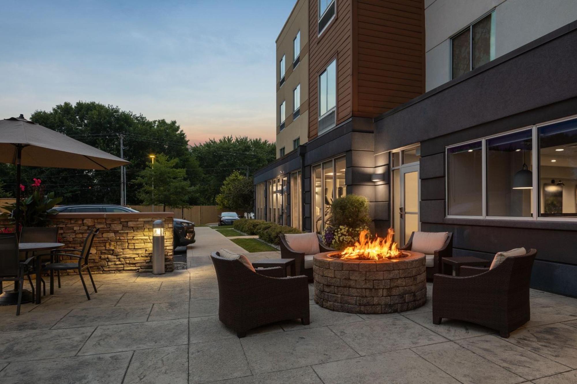 Fairfield Inn & Suites By Marriott Chillicothe Bagian luar foto